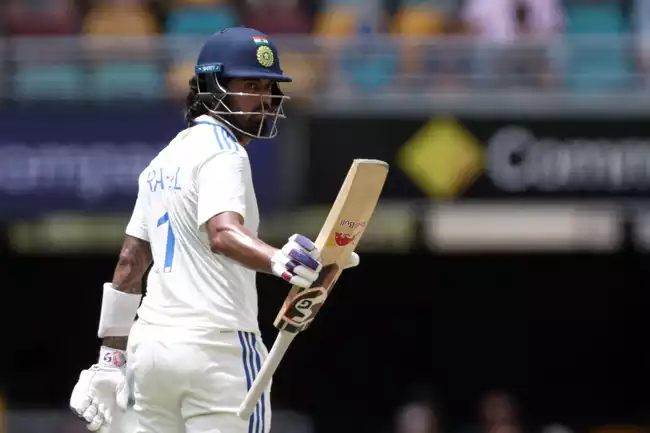 kl rahul helped himself to ano