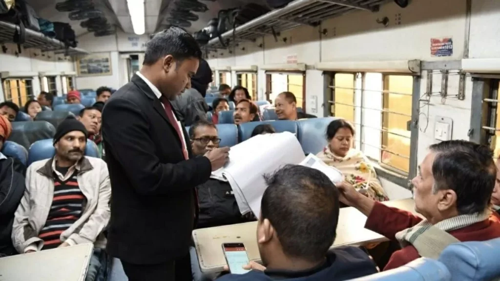 Indian Railways New Rule: Waiting Ticket Holders Can’t Travel in Sleeper or AC Coaches 1 Indian Railways New Rule