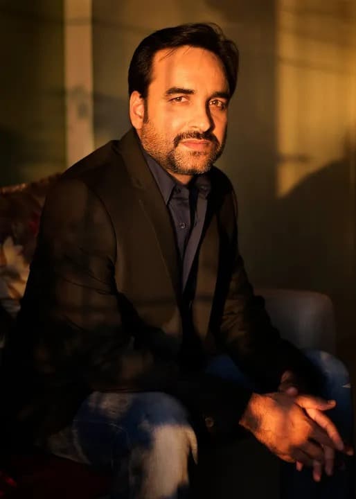 Pankaj Tripathi Biography: The Extraordinary Rise of a Farmer’s Son to National Stardom 2 220707